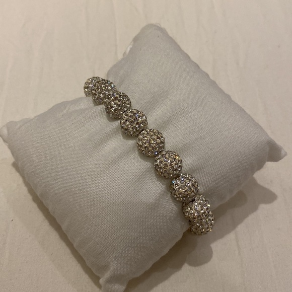 𝅺Sparkly Bracelet - Picture 4 of 5